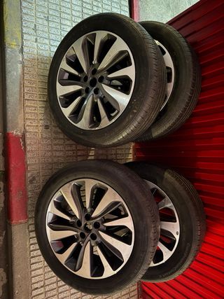 Llantas de aleación 18 pulgadas