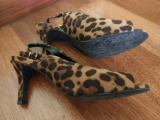 Zapatos Destalonados Marrones y Negros