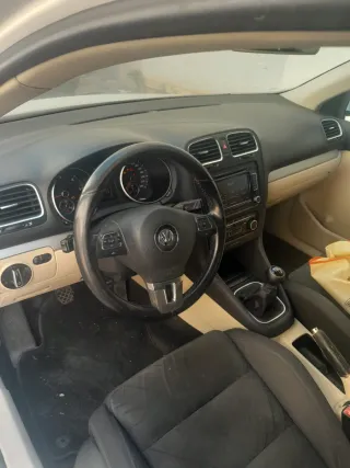Volkswagen Golf 2010