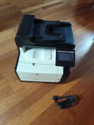 Impresora HP LaserJet Pro CM1415fn color MFP