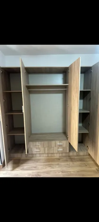 Armario 4 puertas madera