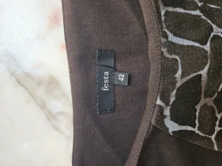 Vestido marrón estampado animal print