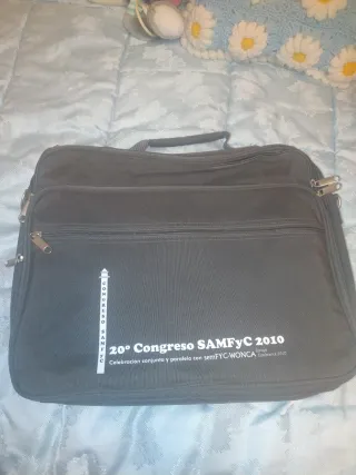 Maletín negro para trabajo