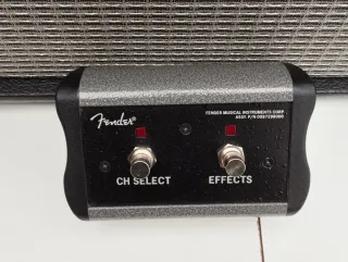 Amplificador Fender Champion 100