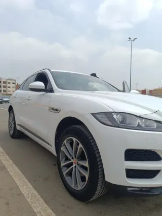 Jaguar F-Pace 2017