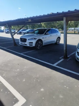 Jaguar F-Pace 2017