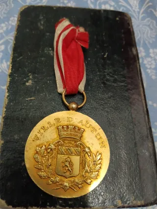 🇫🇷Medalla Festival Música   1931 Baño Oro