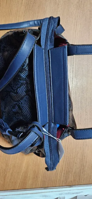 Borsa MAX donna nera effetto pitone