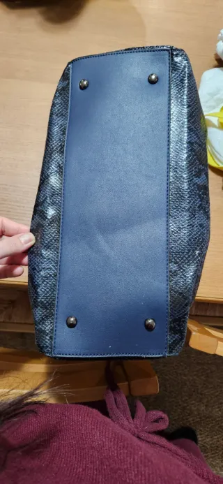 Borsa MAX donna nera effetto pitone