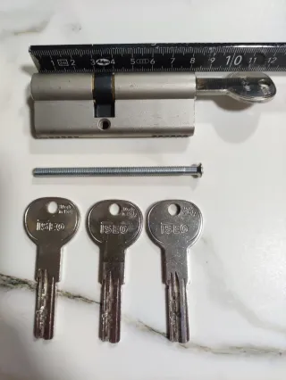 Bombín Seguridad ISEO 35x45mm + 4 Llaves