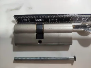 Bombín Seguridad ISEO 35x45mm + 4 Llaves