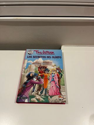 El misterio de la muñeca desaparecida: Tea Stil...