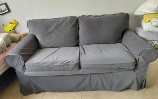 Sofá Ikea 2 plazas gris tela
