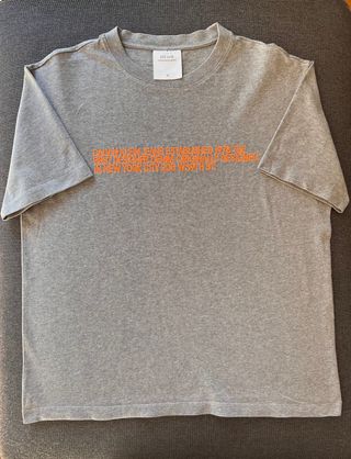 T-Shirt Calvin Klein Cinzenta | M | Algodão |