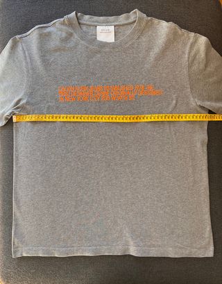 T-Shirt Calvin Klein Cinzenta | M | Algodão |