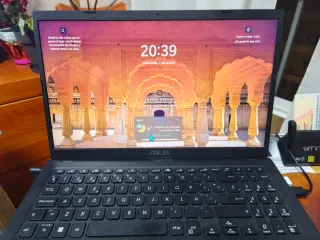 ASUS Vivobook Negro. Oportunidad.