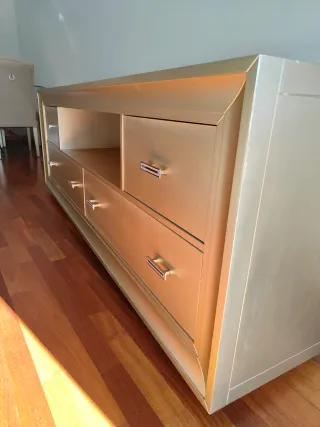 Mueble TV Salón Madera.