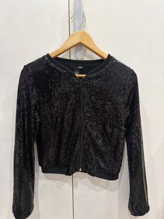Chaqueta H&M lentejuelas negra