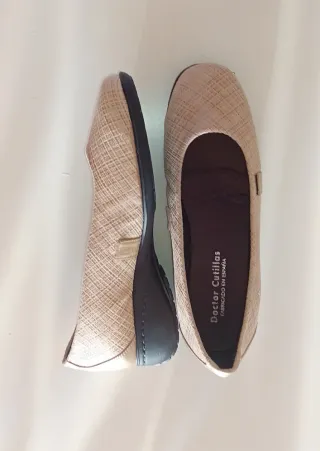 Mocasines Doctor Cutillas Beige Tacon Bajo Mujer