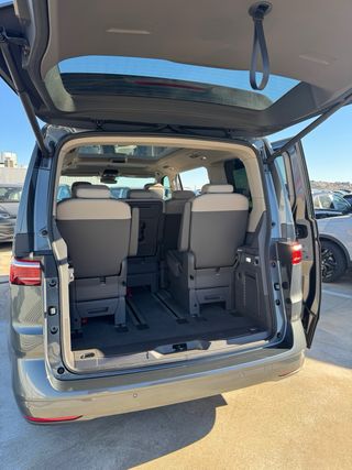 VW Multivan T7 Life 150cv diesel automatica