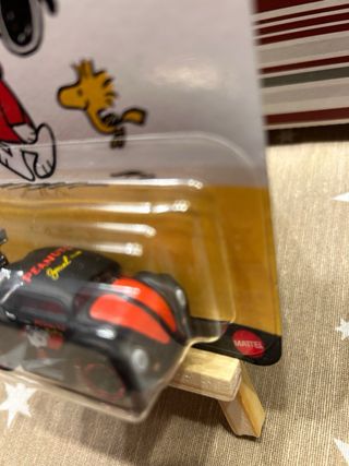 Hot Wheels VW Escarabajo Peanuts