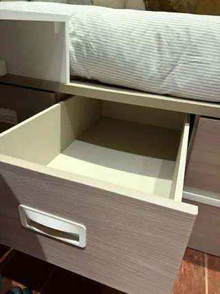 Cama nido juvenil con 4 cajones.