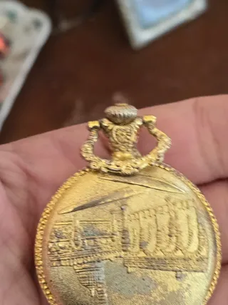 Orologio da taschino dorato al quarzo