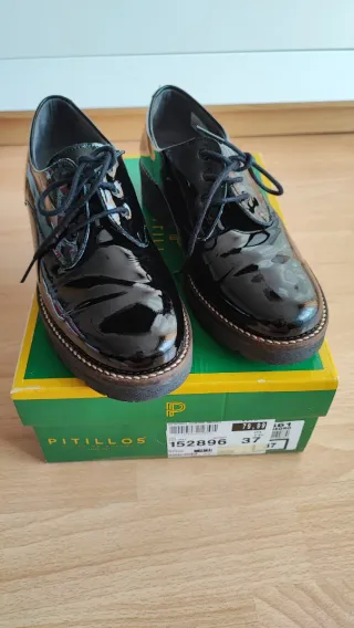 Zapatos charol Pitillos Talla 37