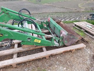 Cargador frontal John Deere 4000-4/SD