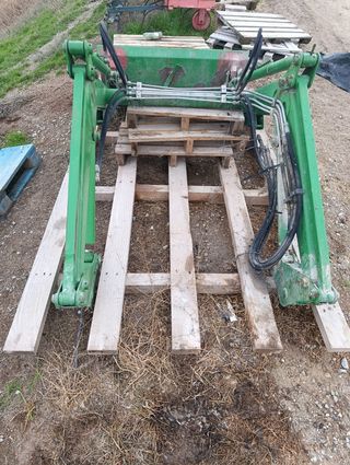 Cargador frontal John Deere 4000-4/SD