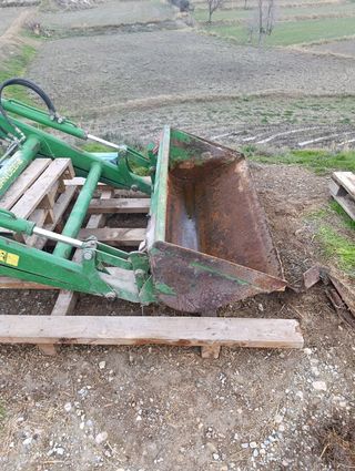 Cargador frontal John Deere 4000-4/SD
