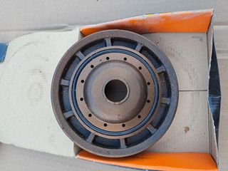 Polea cigüeñal Renault Clio Megane.