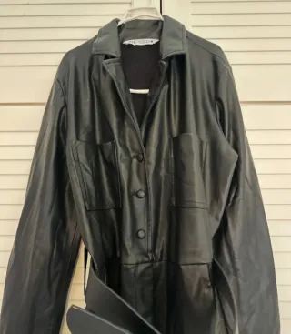 Mono Polipiel Zara Negro