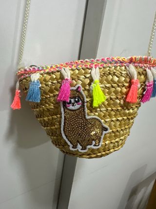 Bolso infantil de paja con llama