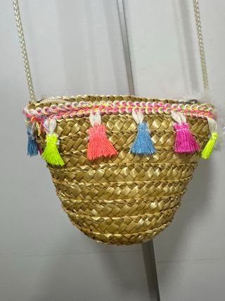 Bolso infantil de paja con llama
