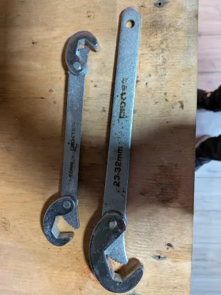 Lote de herramientas manuales