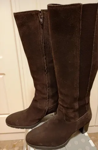 Botas de tacón marrones