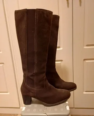 Botas de tacón marrones