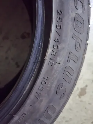 Neumáticos 235/50R18 97W casi nuevos y 255/45r18