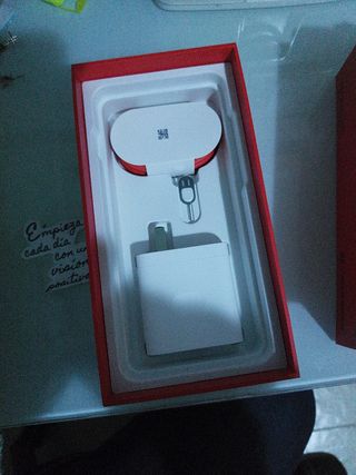 OnePlus Ace 6T. Mejor que el OnePlus15R 256Gb