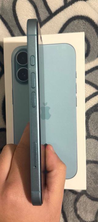 iPhone 16 256GB azul
