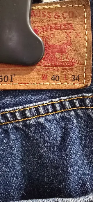 Vaqueros hombre azul