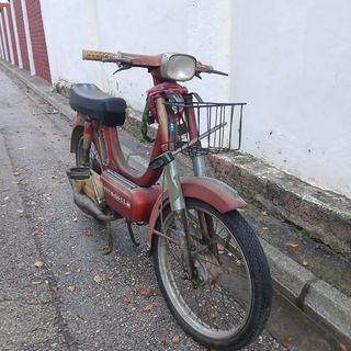 Vespino GL Roja matriculada