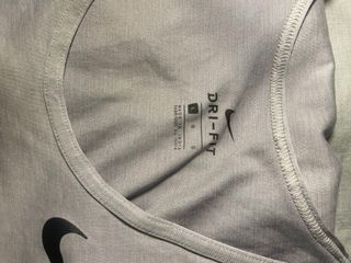 Camiseta tirantes Nike Dri-Fit gris L deportiva