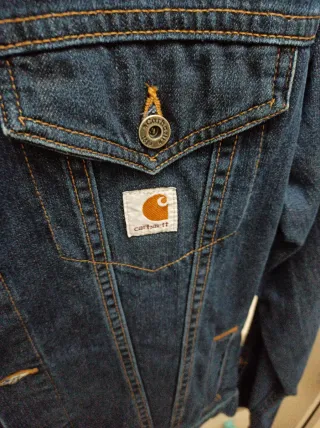 Chaqueta de Levis azul en primeras condiciones nue