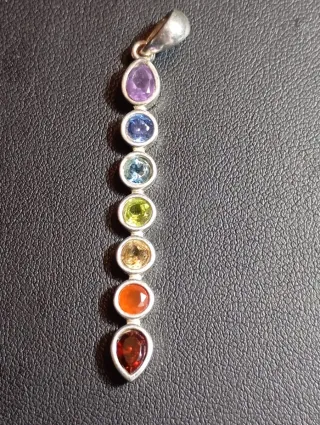 Colgante Plata Ley con Piedras Chakra