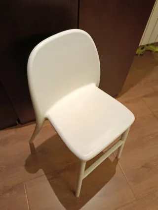 Silla alta IKEA para niños