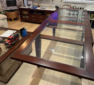 Mesa comedor extensible, madera maciza y cristal