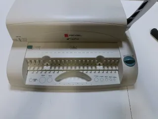 Encuadernadora Rexel CC256