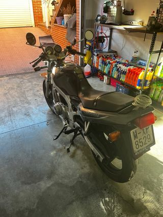 Suzuki GS500E